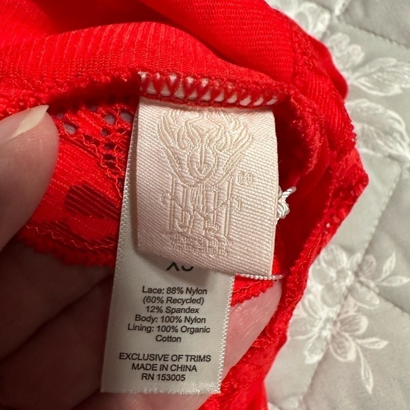 HAH Chic N Cheerful Bodysuit, Size XS (v) - Picture 8 of 10